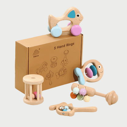 Pastellzauber  Fünfteiliges Holzspielzeugset für Babys