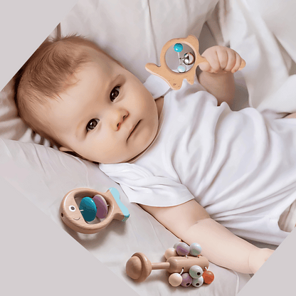 Pastellzauber  Fünfteiliges Holzspielzeugset für Babys