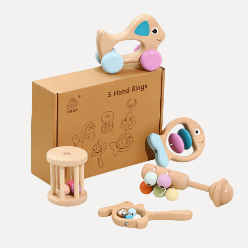 Pastellzauber  Fünfteiliges Holzspielzeugset für Babys